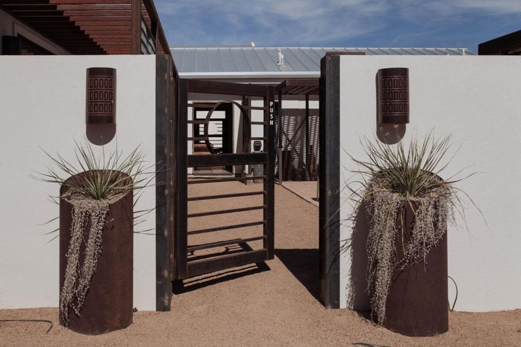 Fotografie z fotogalerie ubytování Retreat Suite at Iconic Property v destinaci Marfa