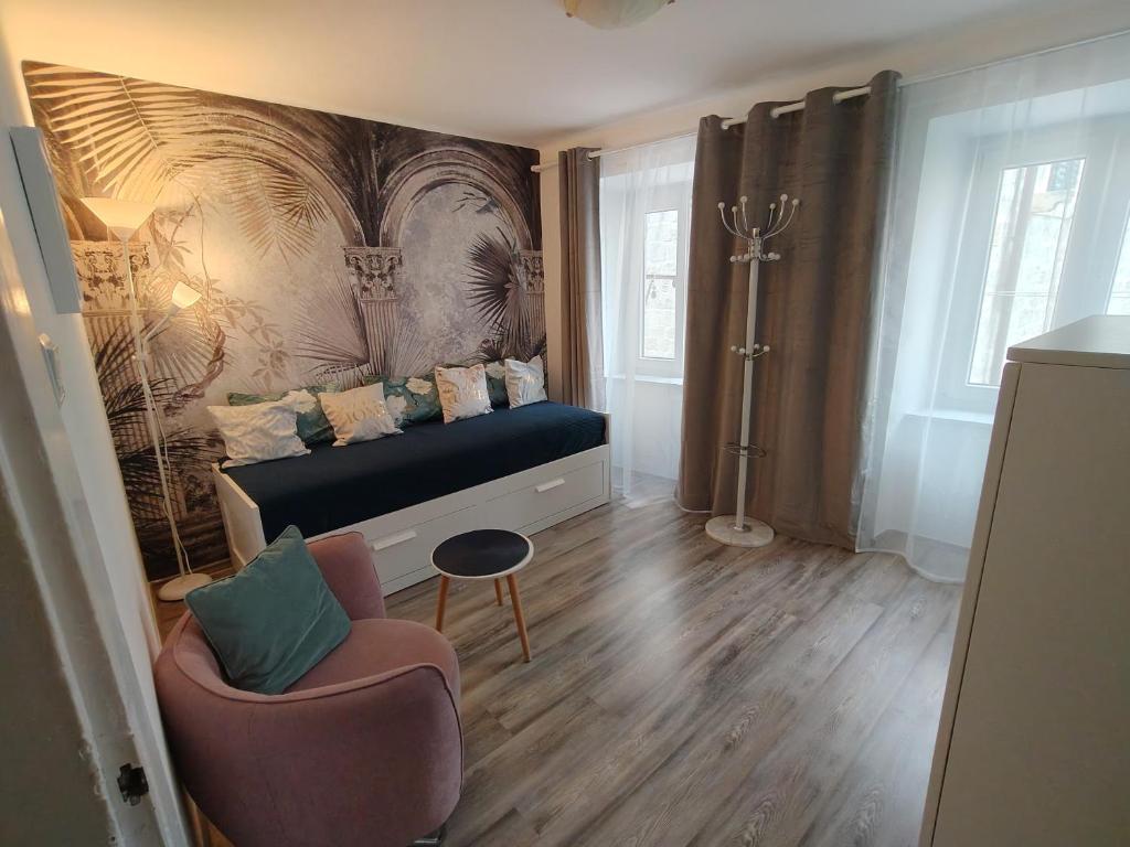 Posezení v ubytování Old Town Apartment Theo