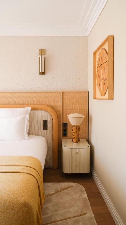 Postel nebo postele na pokoji v ubytování Villa Miraé by Inwood Hotels - Cap d'Antibes