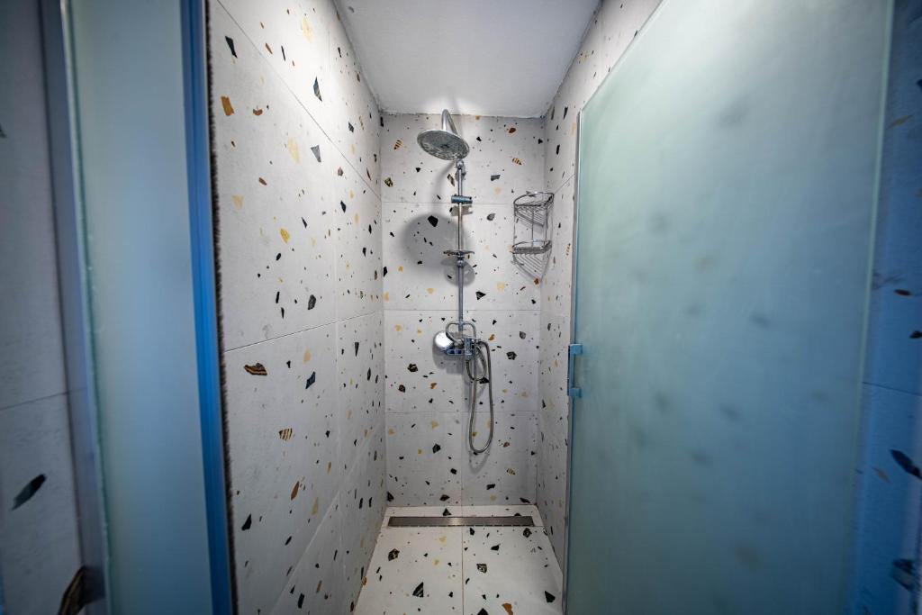 Koupelna v ubytování Thanos Hotel