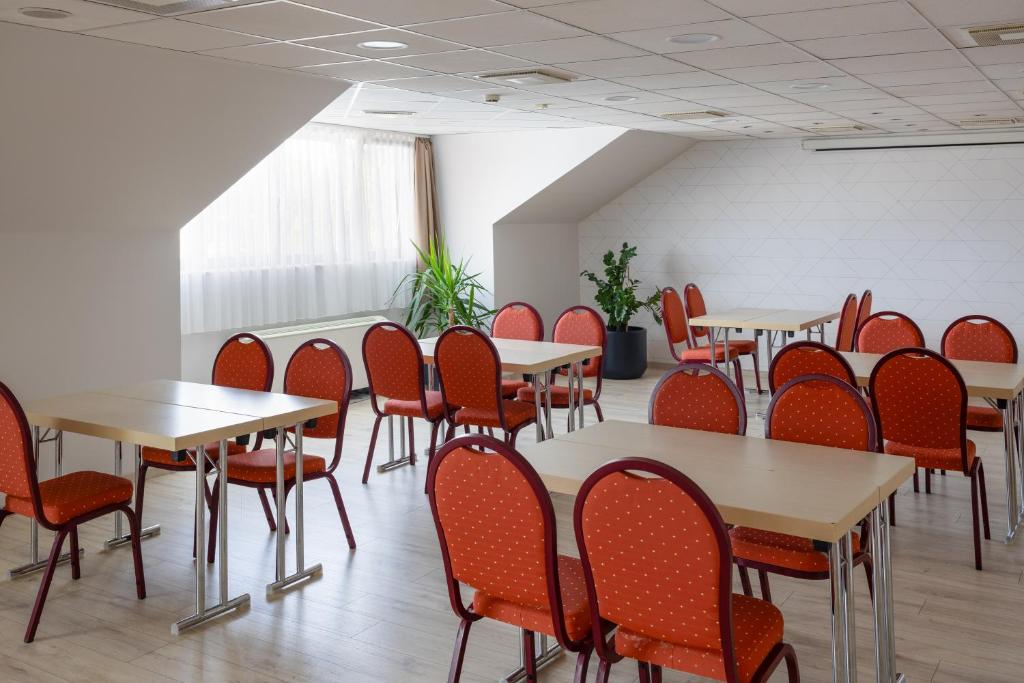 Restaurace v ubytování Vitalmed Hotel Sárvár