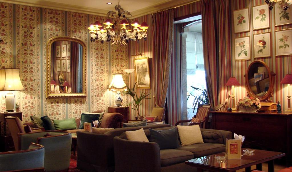 Posezení v ubytování TI AL LANNEC Hotel - Restaurant & Spa