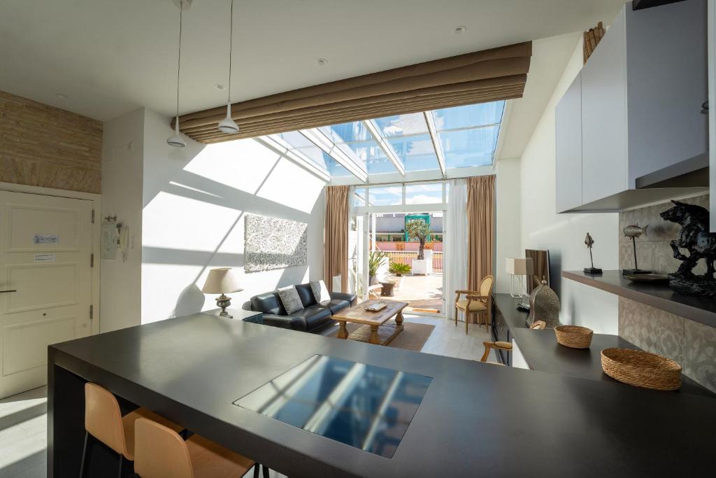 Kuchyň nebo kuchyňský kout v ubytování El Armador Casa Palacio by Luxury Suites Cádiz