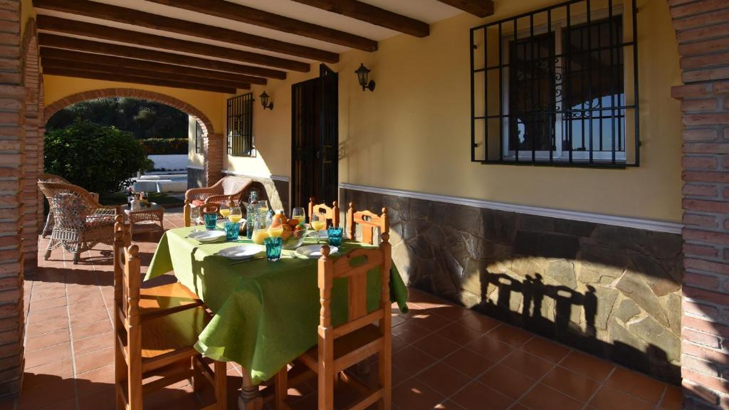 Zdjęcie z galerii obiektu Villa Nerja Views - by Casitas Select w mieście Nerja