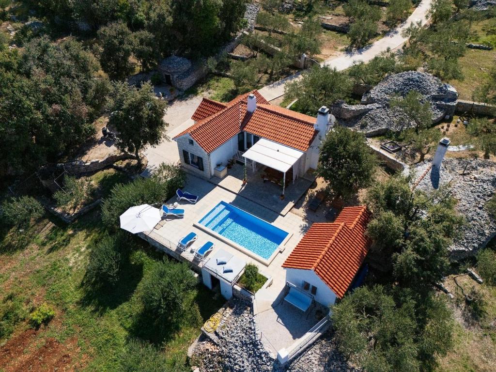 Bazén v ubytování Casa Carlena nebo v jeho okolí