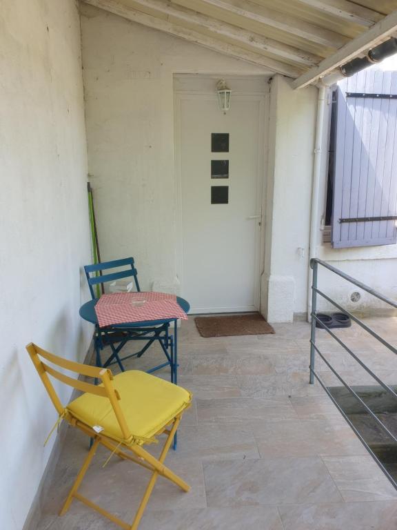 Maison individuelle avec jardin Sud Ardèche, Aubenas Vals les bains - Maison 1 Chambre