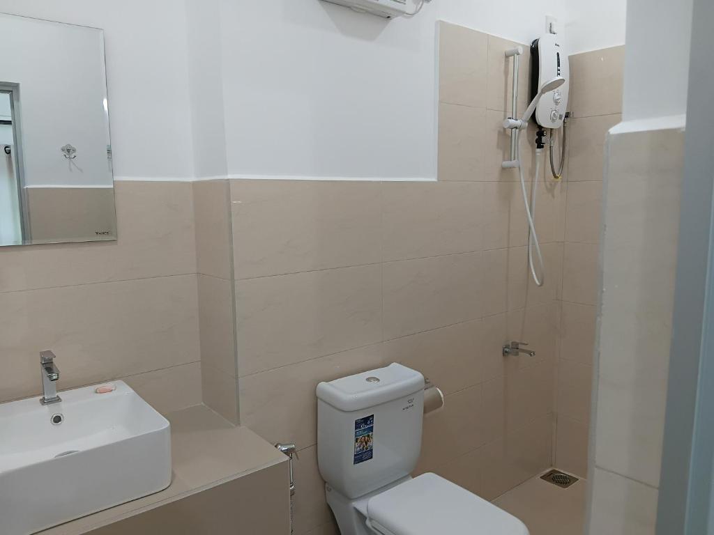 Koupelna v ubytování Shady transit hotel
