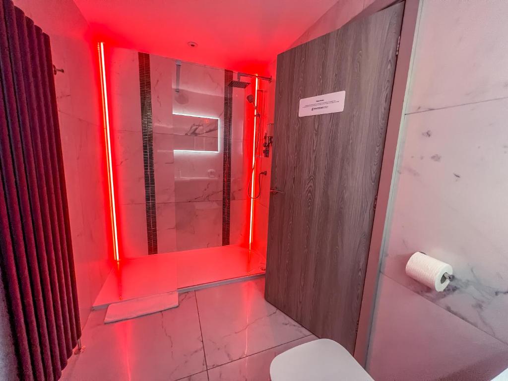 Quayside Hotel & Bar - Camera Matrimoniale Deluxe Con Doccia