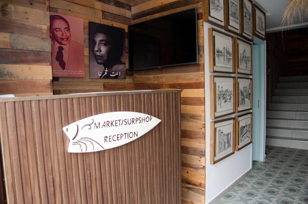 TV a/nebo společenská místnost v ubytování harmony surf lodge