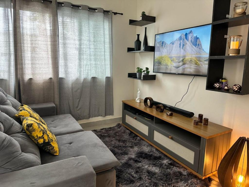 Posezení v ubytování Casa e conforto com preço unico