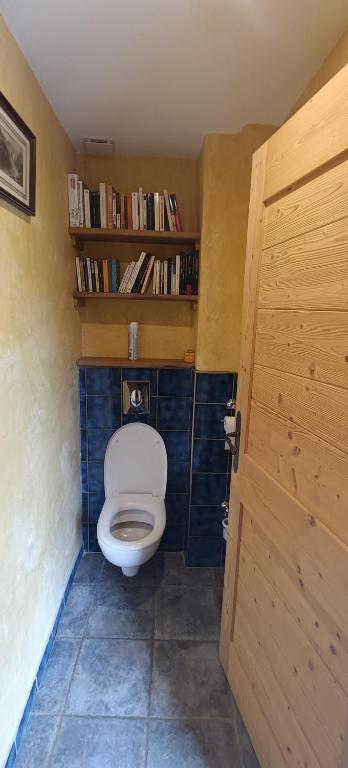 Koupelna v ubytování Le Chalet des Fées