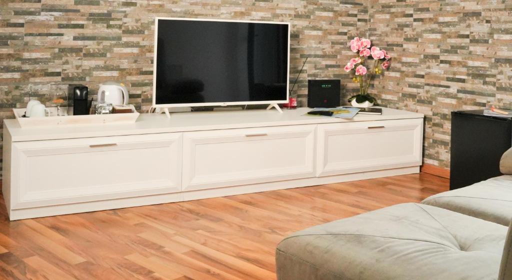 Uria Rooms & Suite B&B - 8