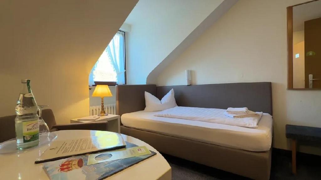 Hotel Löwen - Standard Single Room