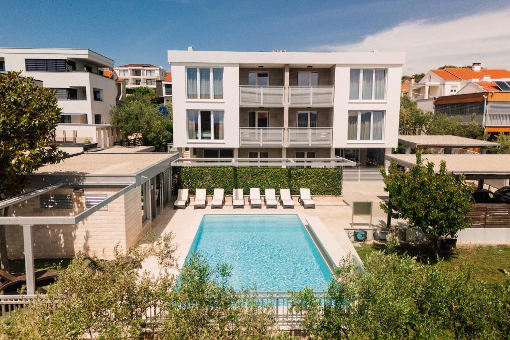 Bazén v ubytovaní SunAdria Apartments alebo v jeho blízkosti