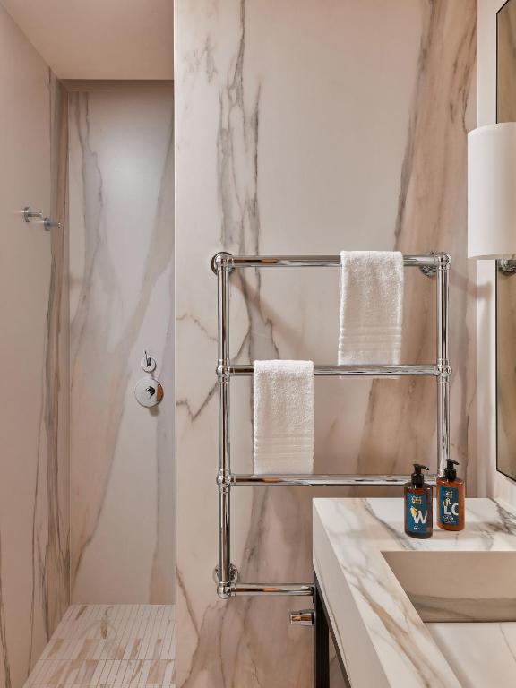 The Julius Prague - Resim 19