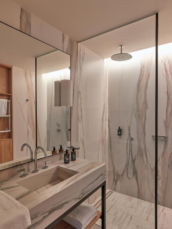 The Julius Prague - Resim 27