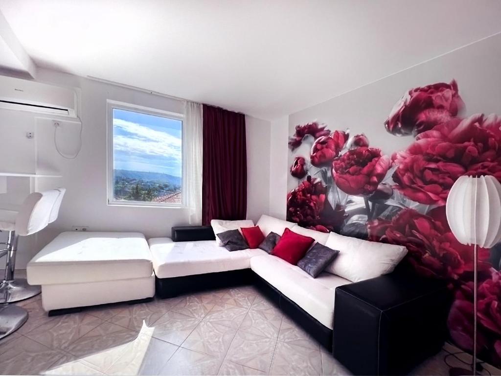 Luxury Penthouse Imperial With Seaview in PanoramaRoofComplex