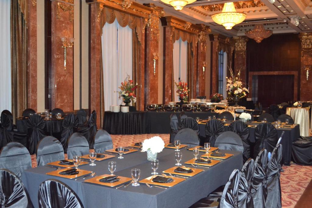 Radisson Hotel Toronto Airport West - Resim 44