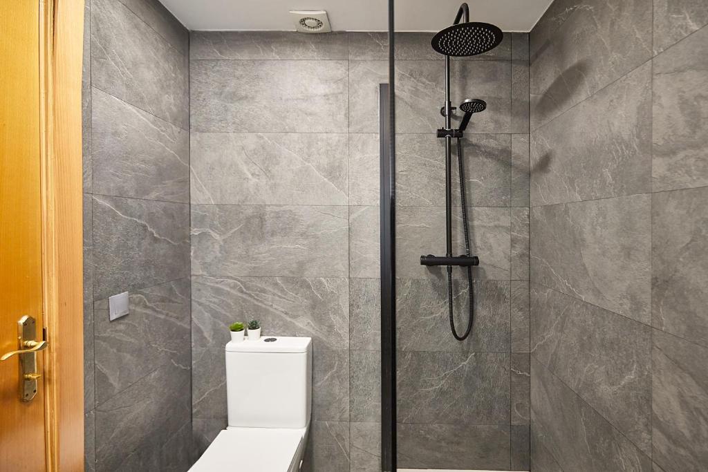Kúpeľňa v ubytovaní BBarcelona Clot Apartments