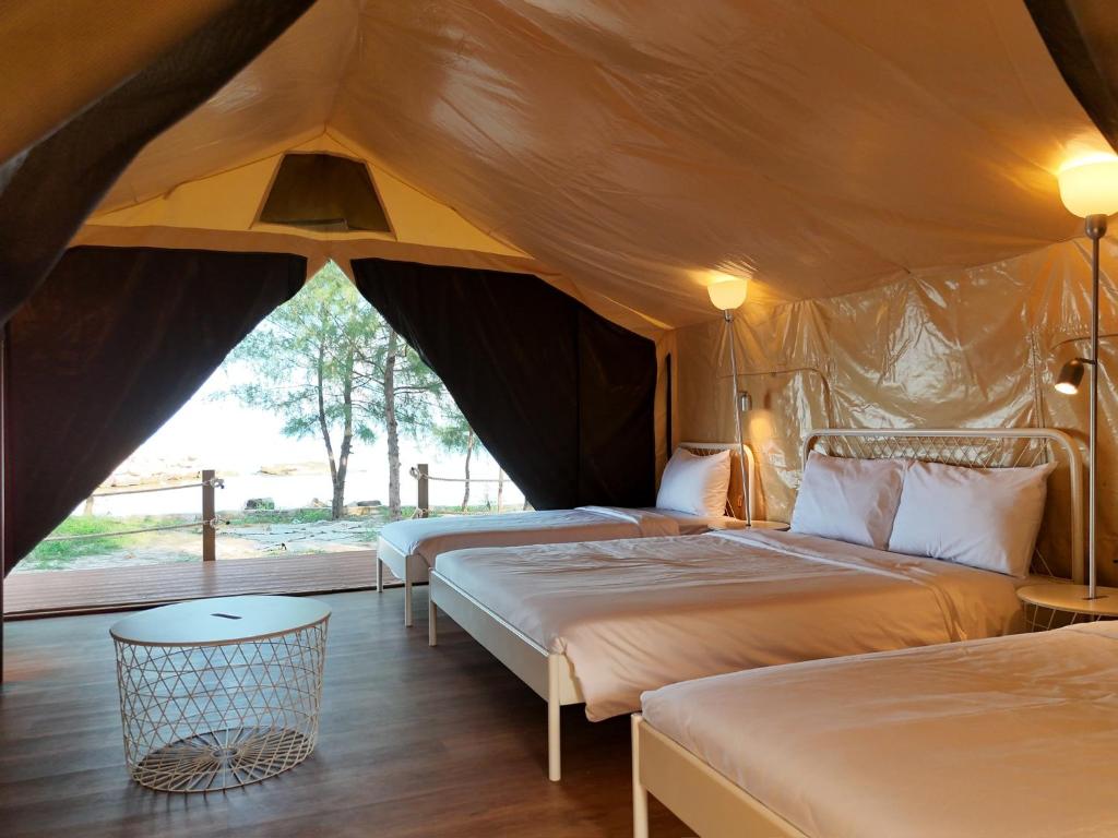 Superior Safari Tent