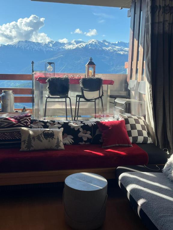 Studio chaleureux, confortable, avec vue sur les Alpes
