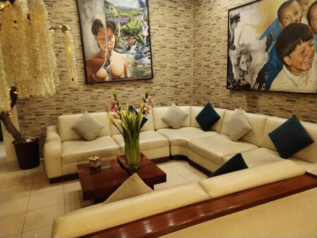 Posezení v ubytování Meraki Hotel