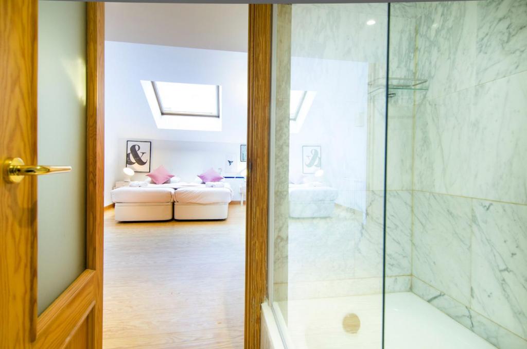 A bed or beds in a room at Apartment Fresa, 3
