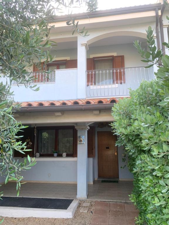 Budova, kde se prázdninový dům nachází