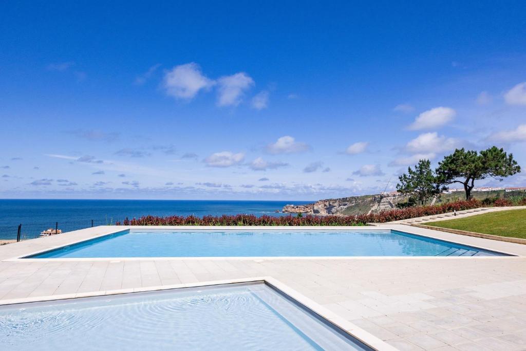 Bazén v ubytování Sunset Beach Apartment - BY SCH nebo v jeho okolí