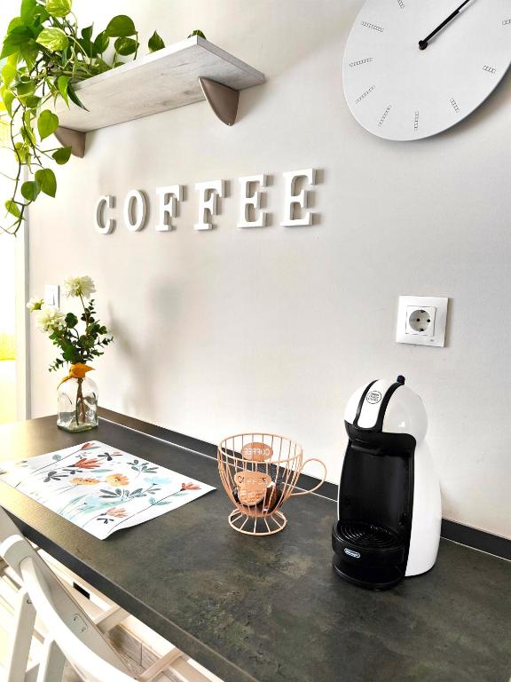 13 Avenida Andalucía - 13