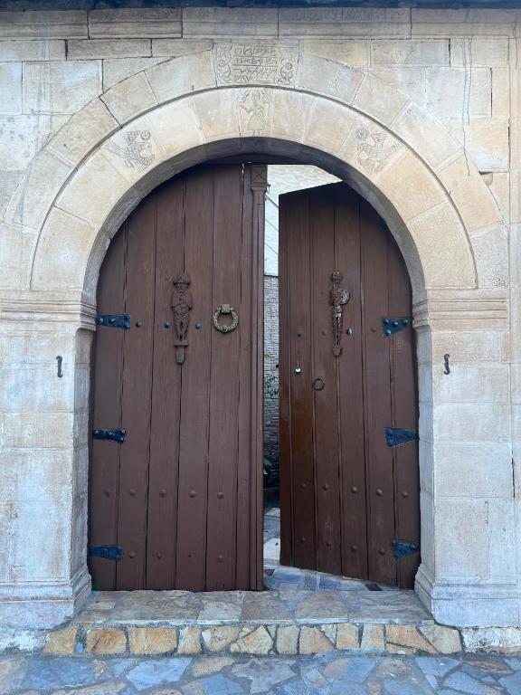 Fotografie z fotogalerie ubytování Guest house Loloçi v destinaci Gjirokastër