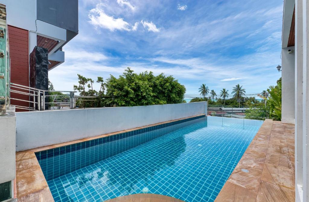Bazén v ubytování Surisa Seaview Pool Villas nebo v jeho okolí