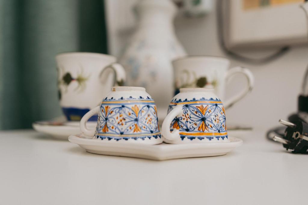 Coffee and tea making facilities at Casa Luba
