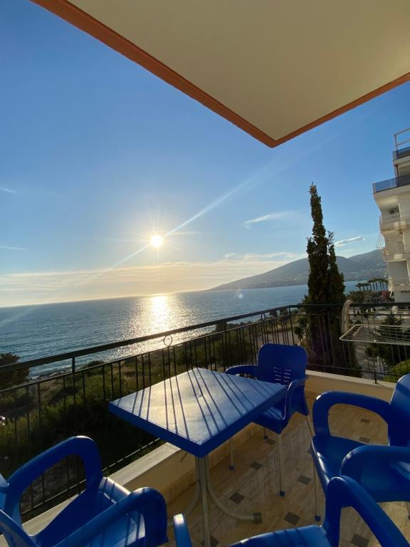 SeaView Apartment