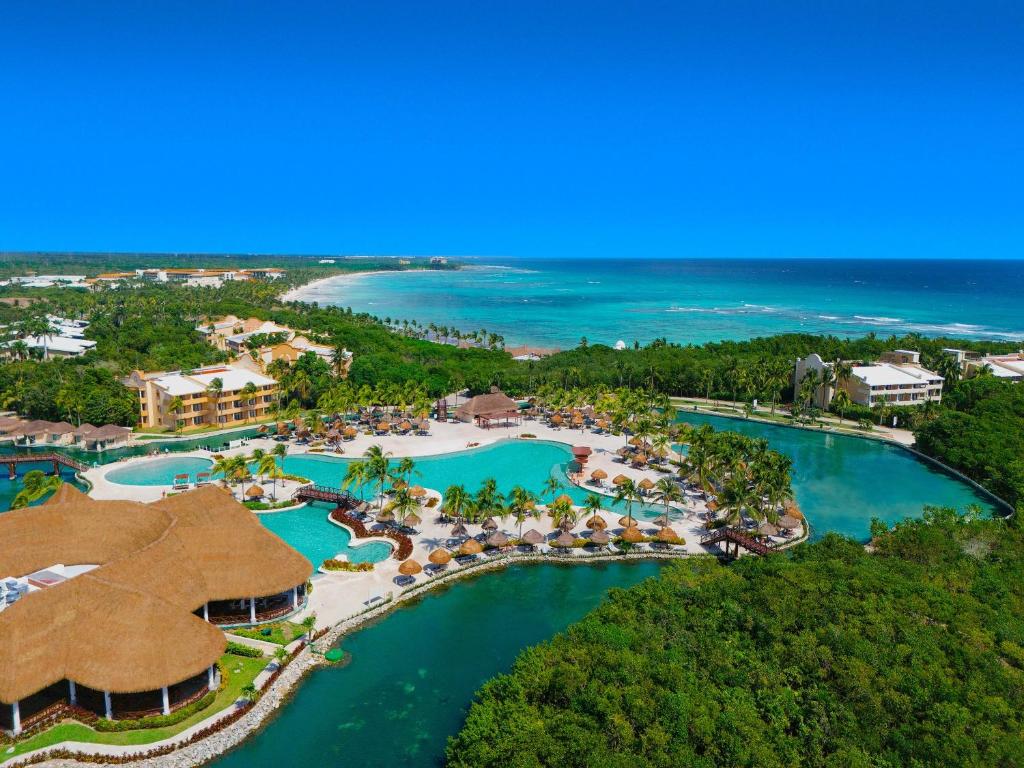 an aerial view of the resort at Grand Palladium Select White Sand Resort & Spa - All Inclusive in Akumal
