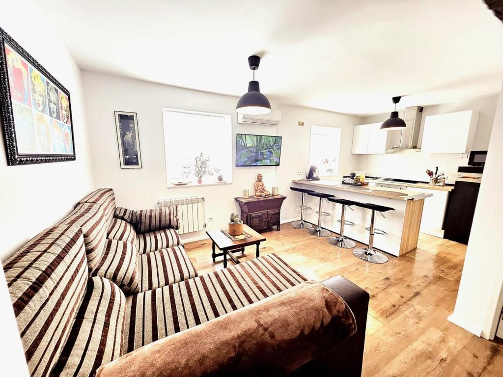 Η κουζίνα ή μικρή κουζίνα στο Apartment 4 Pers Natur León