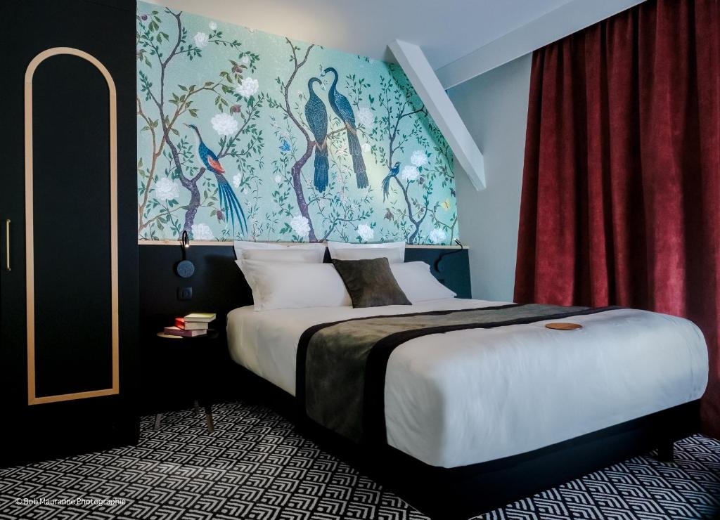 Hôtel et Restaurant Le Regina - 12