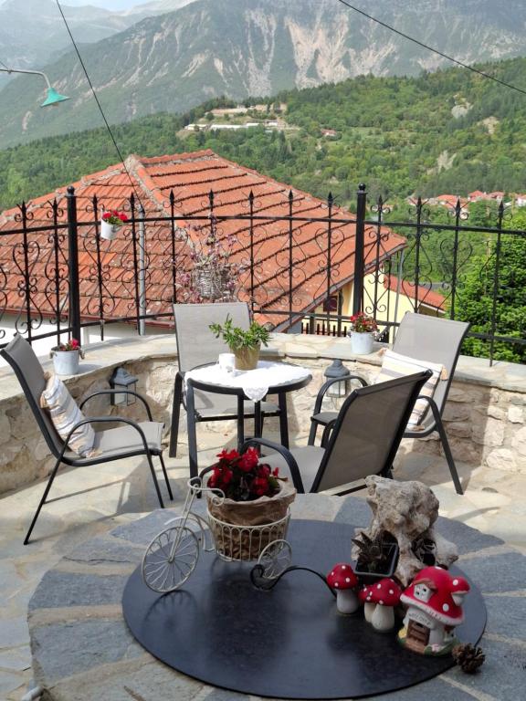Nespecifikovaný výhled na hory nebo výhled na hory při pohledu z apartmánu