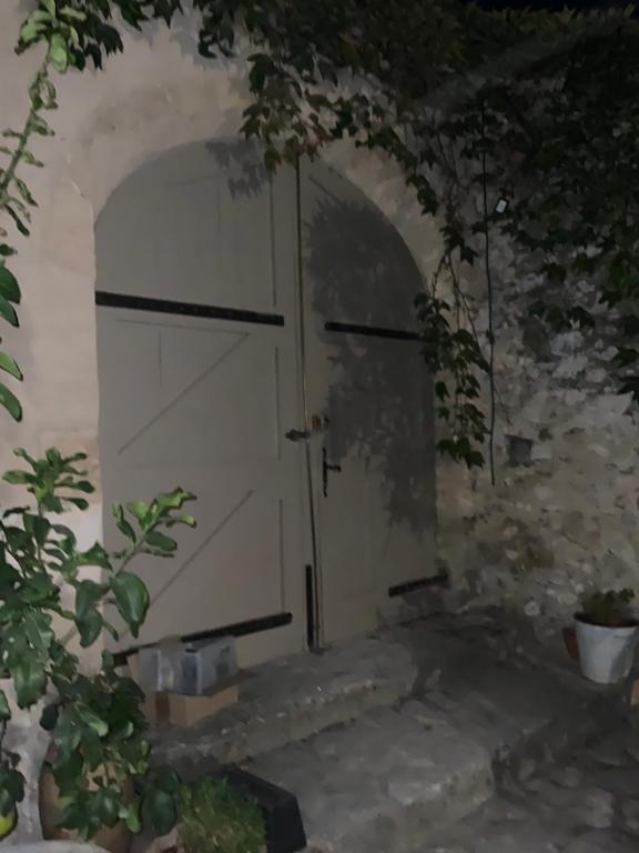 Φωτογραφία από το άλμπουμ του Maisonnette de charme 60m2 σε Robion en Luberon