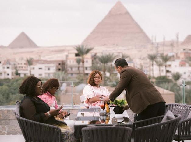 Hosté ubytování Tuya pyramids hotel