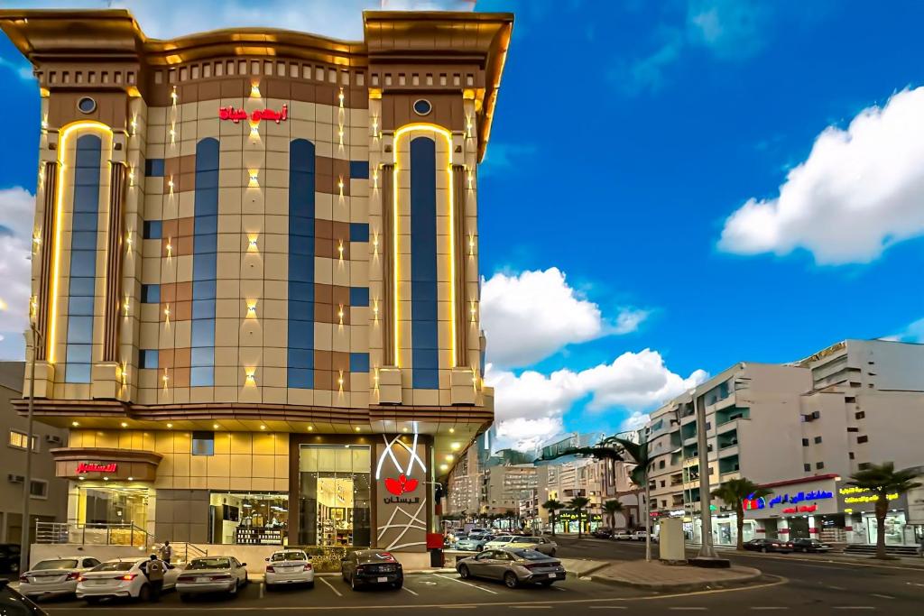 Fotografie z fotogalerie ubytování أبهى حياه للشقق المخدومة v destinaci Abhá