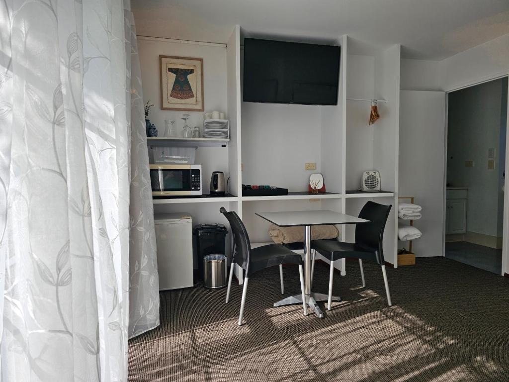 Albert Number 6 - Resim 40