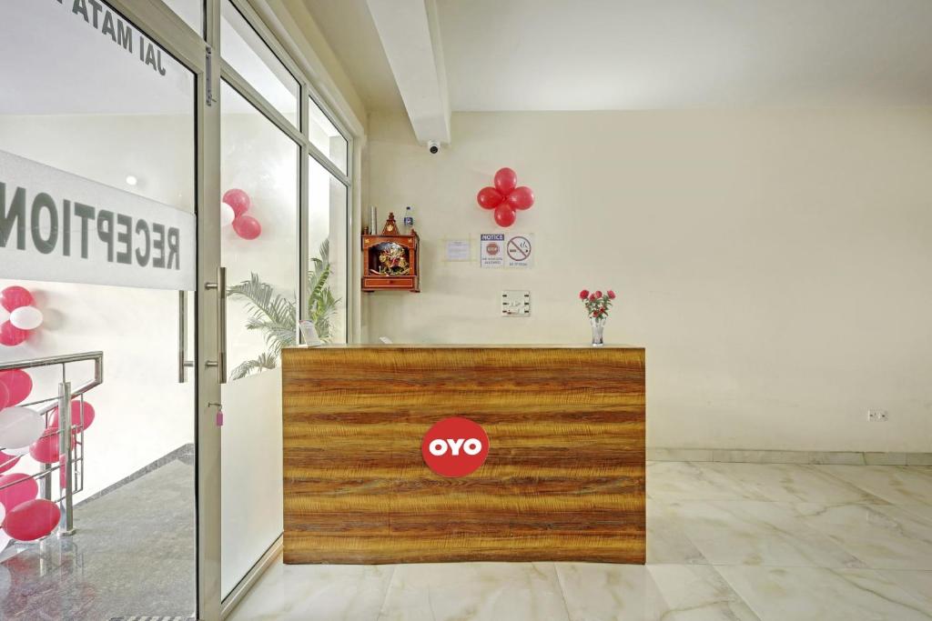 Certifikát, hodnocení, plakát nebo jiný dokument vystavený v ubytování Hotel O A.k Palace