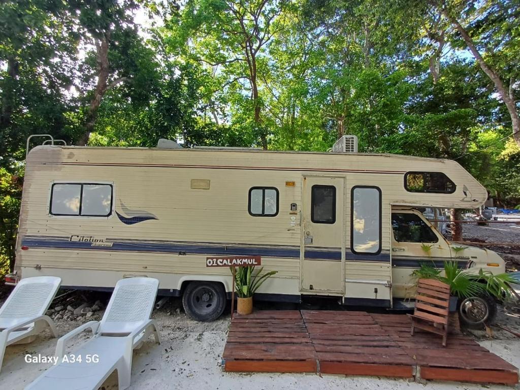 Fotografie z fotogalerie ubytování Momotoh Camper v destinaci Xpujil