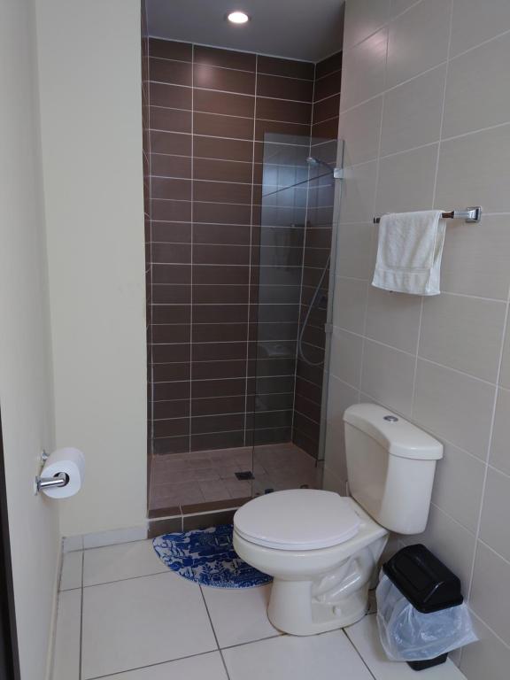 Koupelna v ubytování Moderno y cómodo apartamento