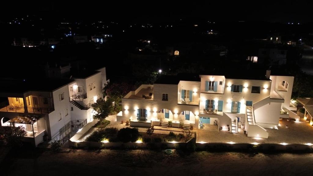 Budova, kde se aparthotel nachází