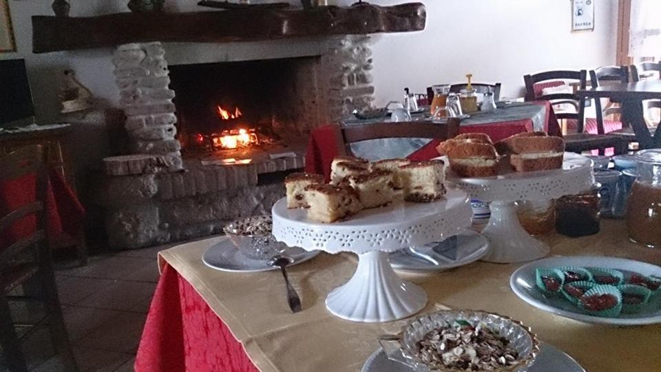 Jedzenie w gospodarstwie agroturystycznym lub w pobliżu