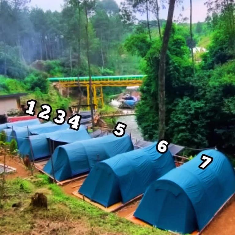 Zahrada ubytování Wulandari Camp