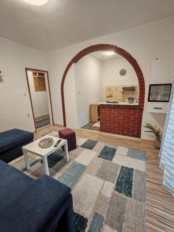 Kuchyňa alebo kuchynka v ubytovaní Apartment Oscar