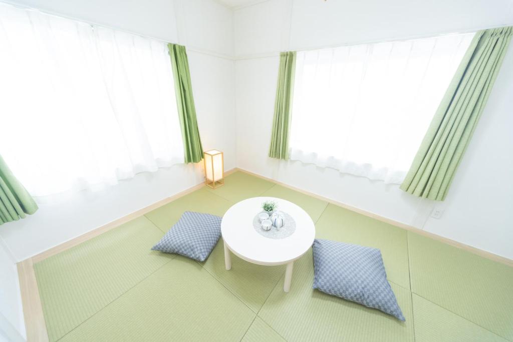 Istumisnurk majutusasutuses Miraie Yokkaichi Higashihino